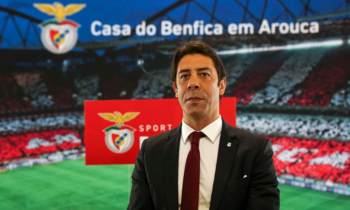 CabineSport's tweet photo. Rui Costa: "Embora o Estádio da Luz seja já o maior e mais imponente estádio do país, anuncio hoje que iremos aumentar a sua lotação para 70 mil lugares" https://t.co/4ujKFbbW00