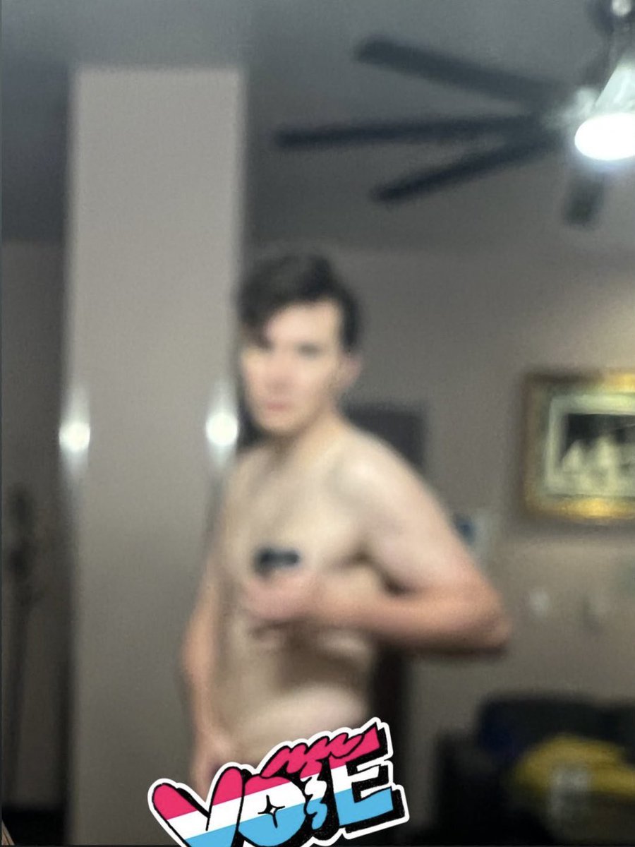 updatedphan's tweet image. 🚨🚨 PHANNIE EMERGENCY 🚨🚨
we are SUPER CLOSE to losing to jedus on the tumblr rpf poll - there are 2 days left - you know what to do.......
tumblr.com/rpftourney/768…