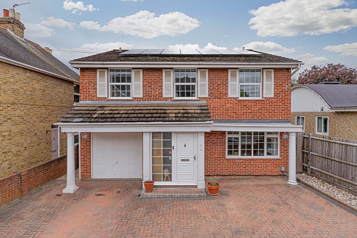 Rob Bryer tweet media