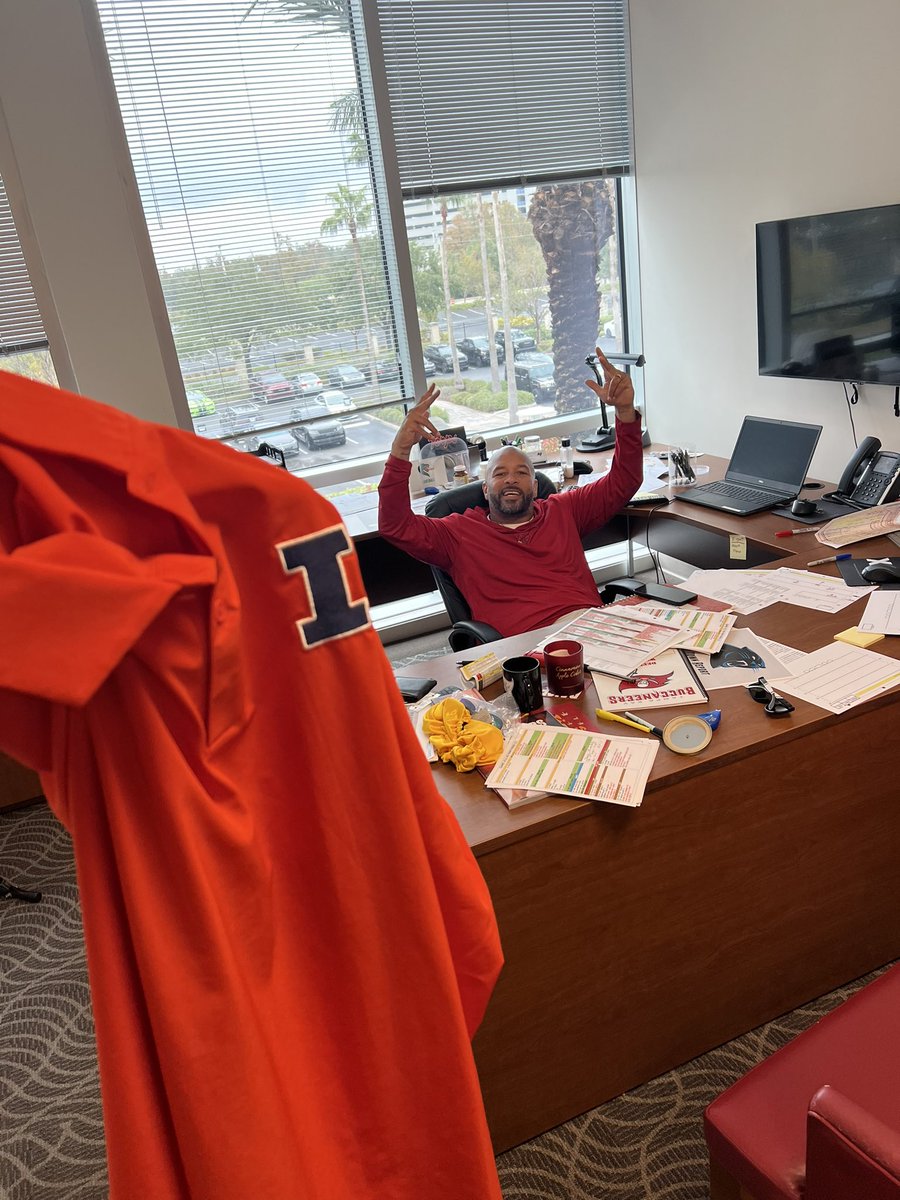 Want to wish these Wolverines luck today in THE GAME… in fact, I let them wear some of that Illini gear this week in hopes that our excellence might rub off on em. I know they  felt it plenty on Oct 19th! Go Illini!