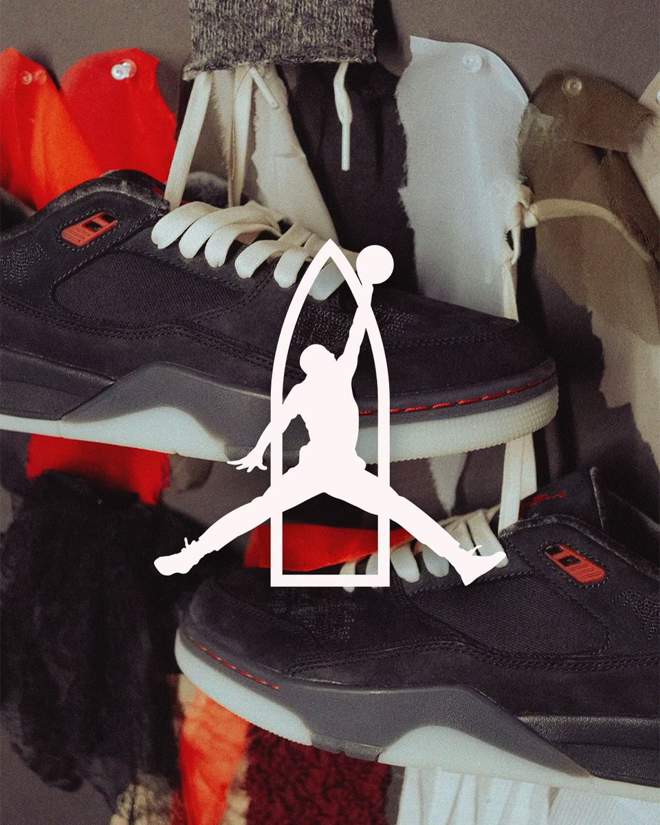 JustFreshKicks's tweet photo. Who Decides War x Jordan Flight Court Drops December 5th 🥀 https://t.co/wyqsYbuCOR https://t.co/DAK3pn994J