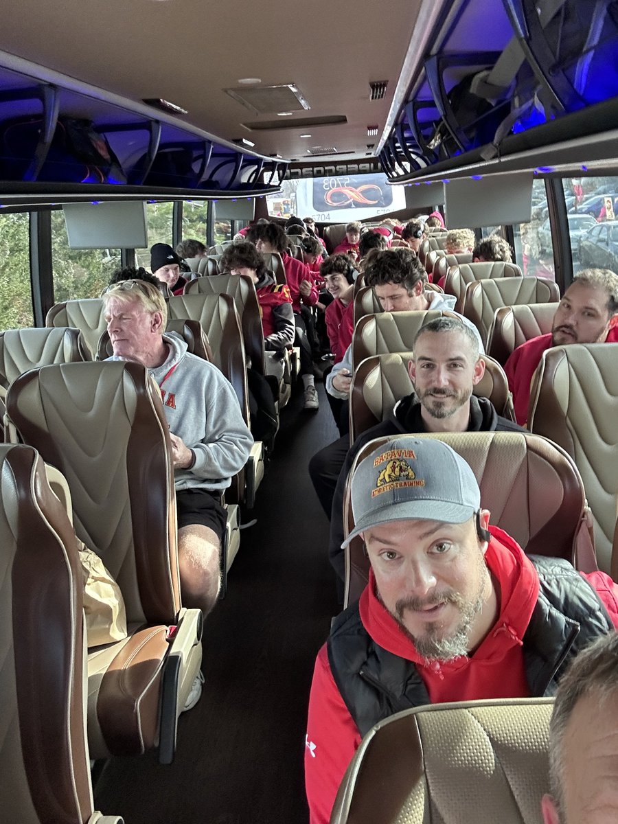 Dogs are headed to <a href="/ISURedbirds/">Illinois State Athletics</a> thanks again <a href="/cityofbataviaIL/">Batavia, Illinois</a> Police and Fire for the escort! Parents- as always- set a high bar and take great care of us all.
