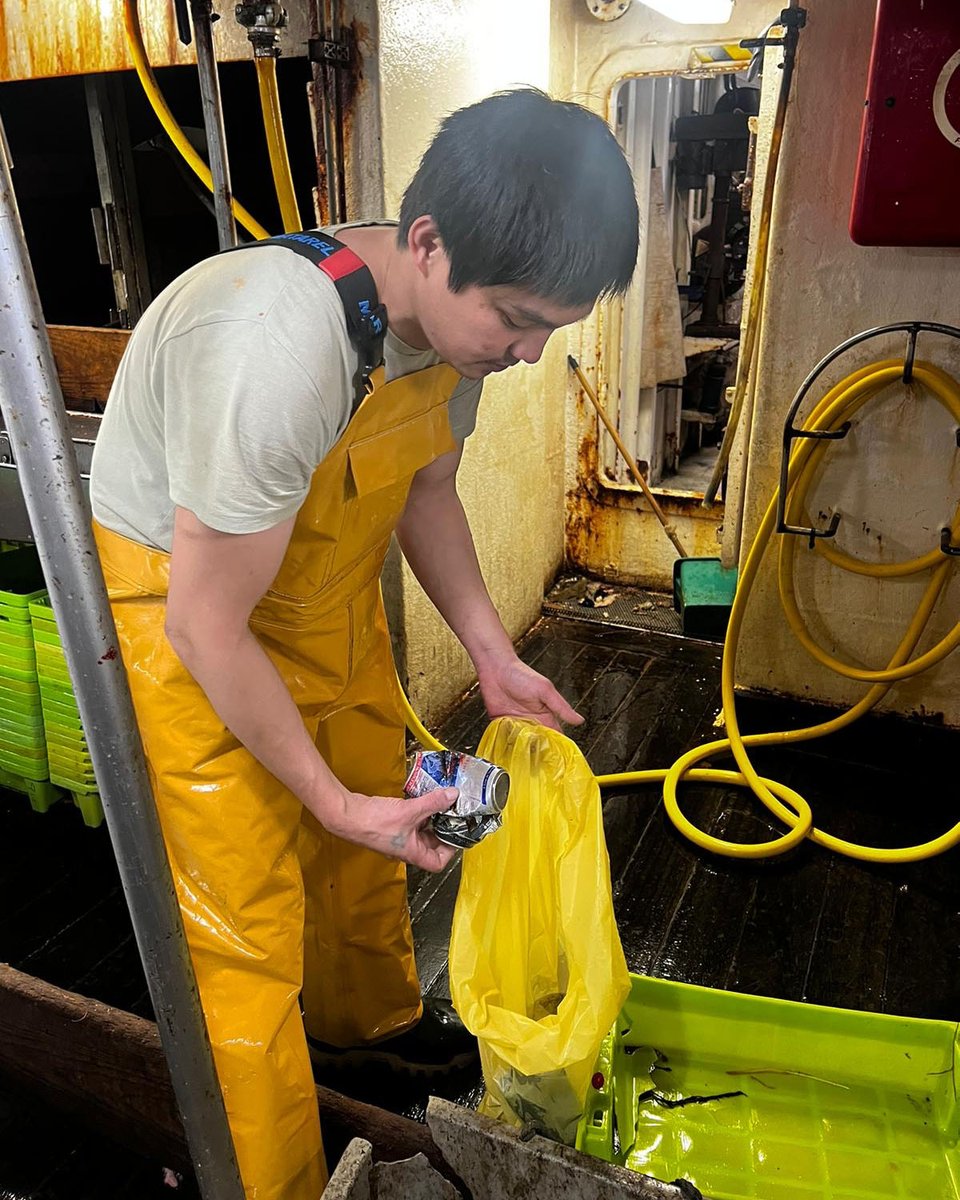 oppburela's tweet image. En las últimas semanas hemos llevado a cabo diferentes acciones de recogida y clasificación de basuras marinas, dentro del proyecto "Upcycling The Oceans", en el que participa nuestra flota de arrastre de litoral.

@ecoembes @ecoalf @Vertidos_Cero @pescaespana @MarXunta @cepesca