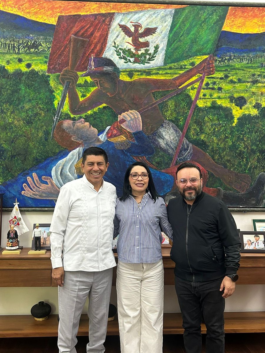 esthela_damian's tweet photo. Agradezco al Gobernador del Oaxaca @salomonj por su cálido recibimiento y por esta productiva reunión junto a @jesusromerooax, para presentarles las estrategias de prevención de las violencias.

Estamos convencidas que la estrategia de pacificación de la Presidenta @claudiashein darán resultados y trabajando de la mano con los estados serán un éxito.