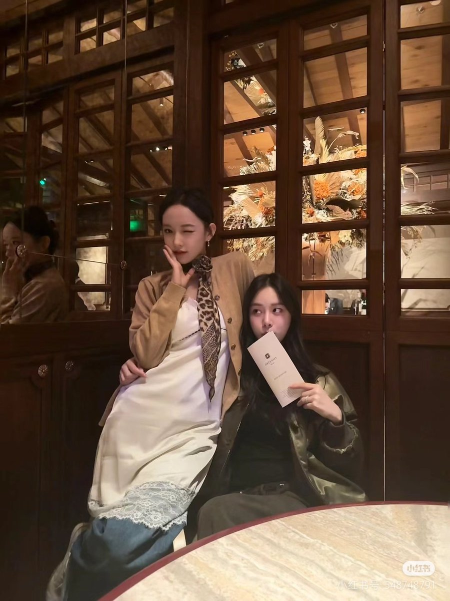 WJSNDAILY's tweet photo. [TRANS] 241130 #CHENGXIAO Red update (1)

Food blogger's daily [life] #CooledDown #MyOOTD #NewestXiaoInfo

#성소 #程潇 https://t.co/YYIkxZkBxI