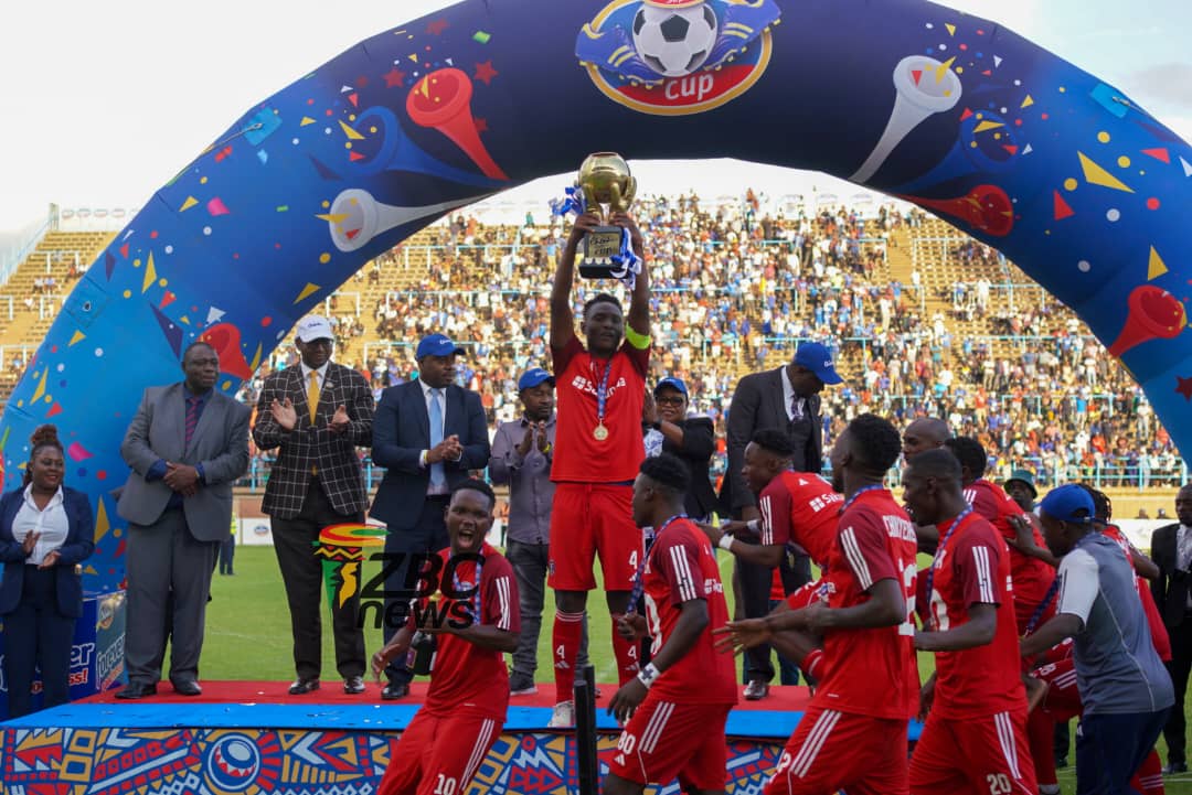 ZBCNewsonline's tweet image. The 2024 Chibuku Super Cup Champions 🏆

#DynamosFC