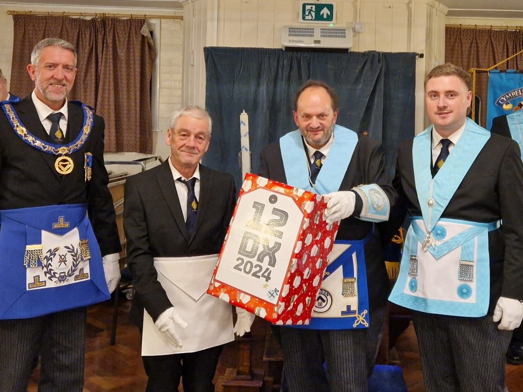 buckspgl's tweet photo. Son Helps his Father Join the Freemasons!
Bro. Robbie, in his role as JD, escorted his father, Bro. Gordon, around the lodge and was the first to welcome him into Freemasonry! 
If you live in Bucks, you can join here: https://t.co/g968AGdaLs
#bucksmasons #newyearnewyou #12DX https://t.co/uItZIhPjl0