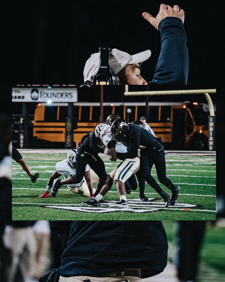 GaffneyFootball's tweet photo. Win 10 Frames 📸 

#Chasing19 | #ForBooBoo https://t.co/pDhCMsjebB