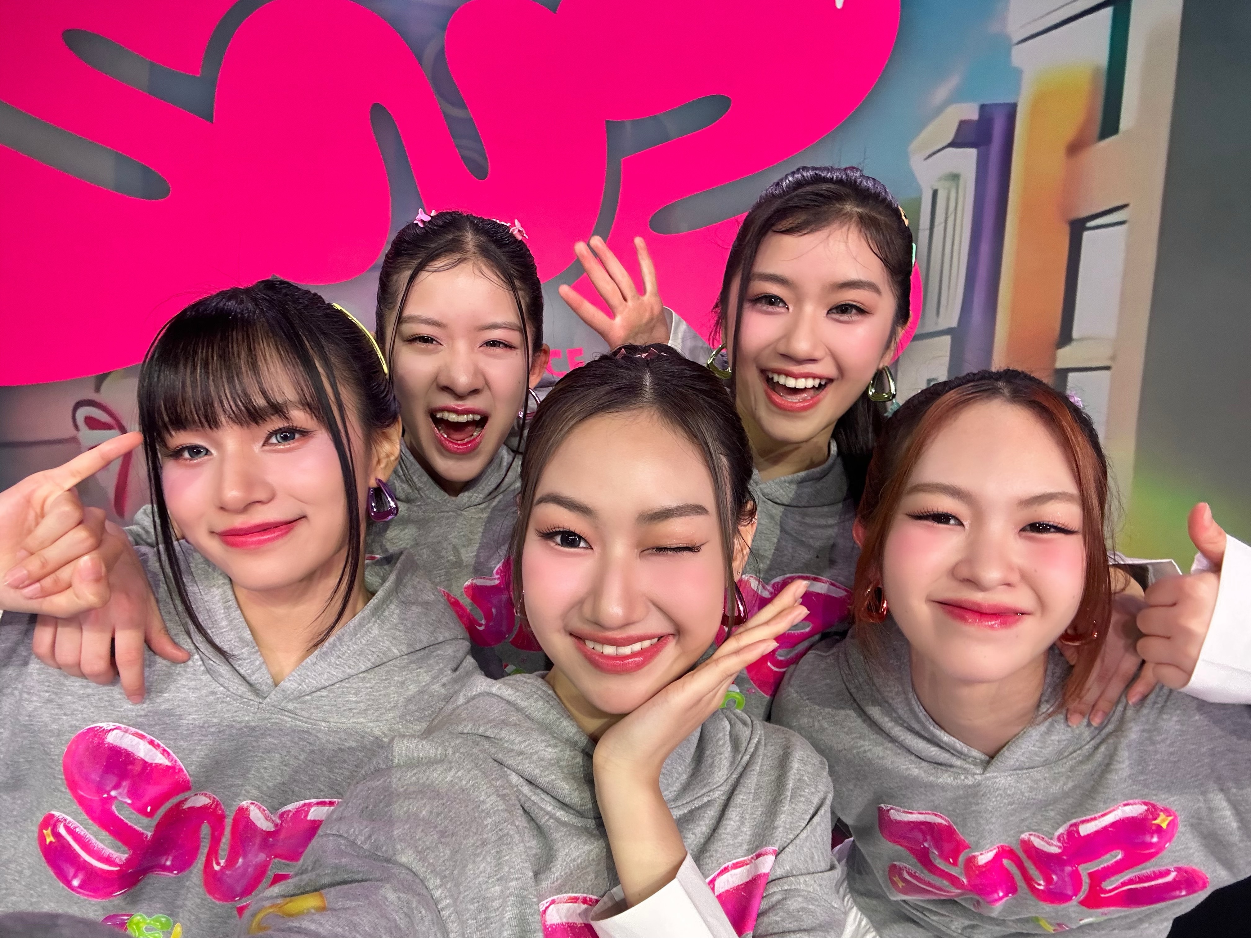 GdpbF8ZXcAAnTEk?format=jpg&name=4096x4096