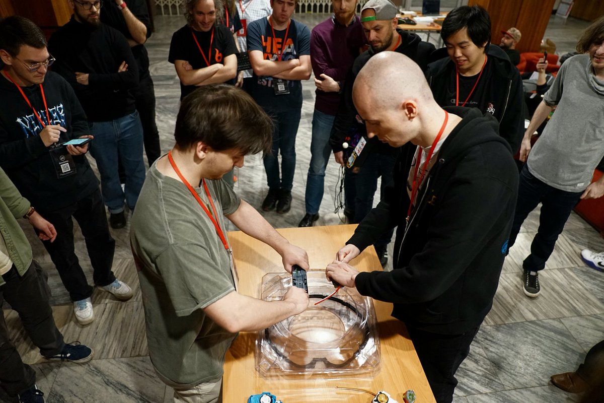 Buttonczech's tweet photo. Do you want to watch Street Fighter 6 or Beyblade? We have it all!
Watch SF6 live on: https://t.co/STuT7odvXT now!
#Buttonczech #BCZ24 https://t.co/3SQzNWbFu8
