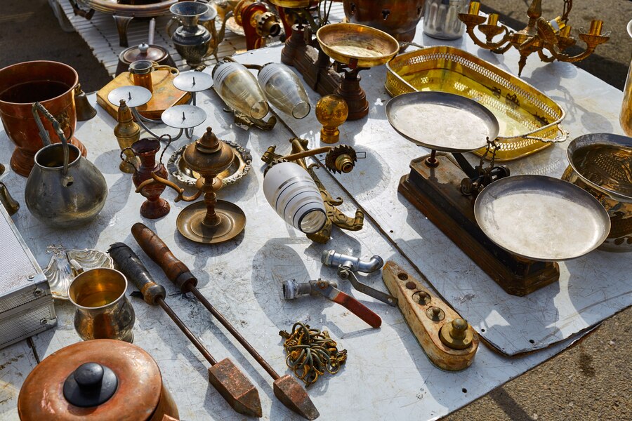 Buying antiques can be thrilling, especially in a vibrant city like San Diego, where history and culture abound. If you're considering diving into the world of antique buying, it's essential to know a few key tips to help you make the best decisions.
calbizjournal.com/essential-tips…
