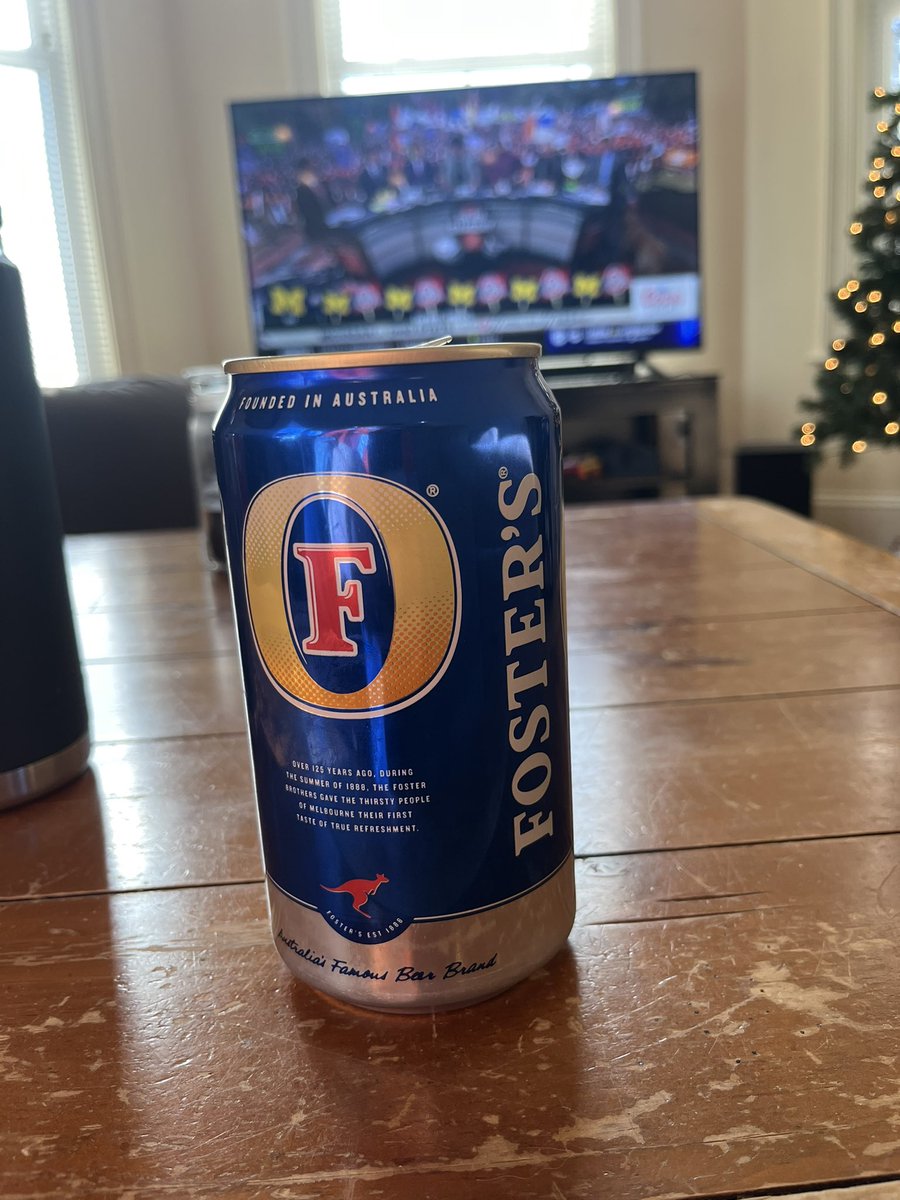 MillarCPA's tweet photo. Fosters before noon #fuckusc https://t.co/jdo3yEcbJw