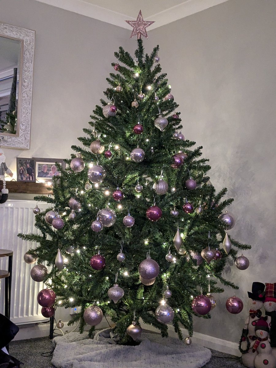 Jo Dixon tweet media