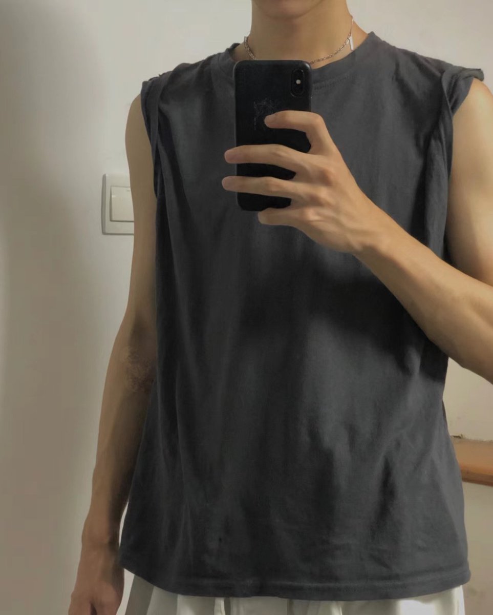 小皇好困 (@xlinzi03) on Twitter photo 