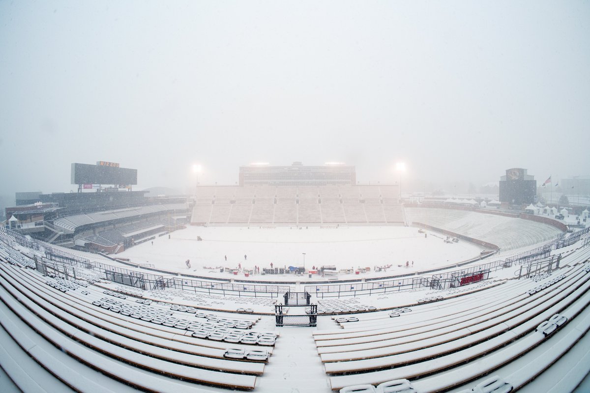 WE’VE GOT A SNOW GAME IN COMO! 🚨❄️

<a href="/MizzouFootball/">Mizzou Football</a> | <a href="/RazorbackFB/">Arkansas Razorback Football</a> 

#ItJustMeansMore