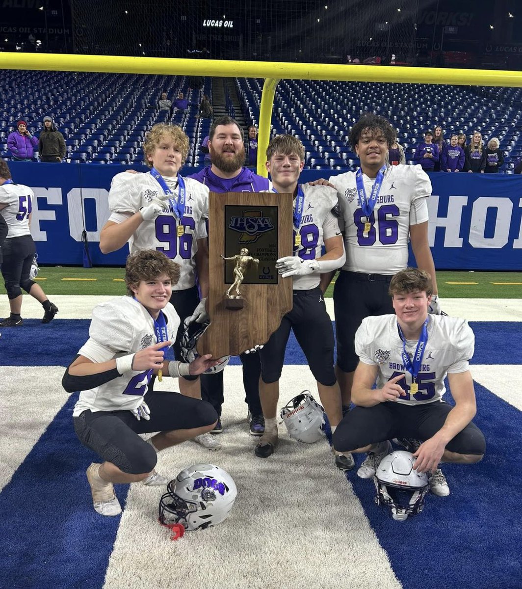 NoJo_2027's tweet photo. @BHSdogsfootball IHSAA 6A State Champions! Love my team and my coaches. So proud of this group and thankful for the opportunity to become a better player and teammate with each practice. Next season starts today! Let’s go! @CoachWhitaker1 @CoachJohnson_us @coachpop27 @bhsdogs https://t.co/KZ7IxQW42p