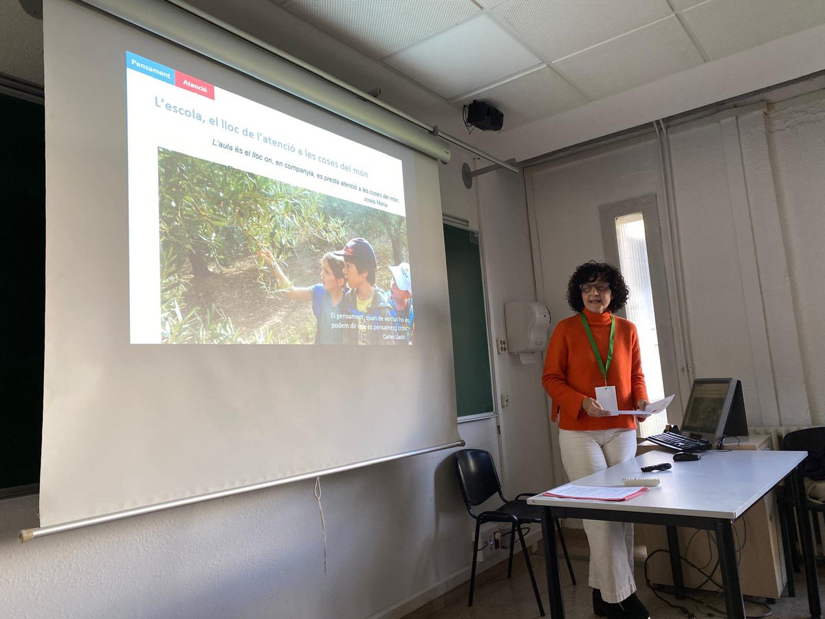 Escola El Puig (@escolaelpuig) on Twitter photo Un grup de mestres assistim al SIMPOSI DE PENSAMENT CRÍTIC I CREATIU i també hem compartit com treballem a l'escola per impulsar-lo.
#escolaelpuig #CríticCreatiuICEUAB <a href="/SimPro_ICEUAB/">Simposi Pensament Crític i Creatiu a les Aules</a> <a href="/ICEUAB/">ICE de la UAB</a> Un grup de mestres assistim al SIMPOSI DE PENSAMENT CRÍTIC I CREATIU i també hem compartit com treballem a l'escola per impulsar-lo.
#escolaelpuig #CríticCreatiuICEUAB <a href="/SimPro_ICEUAB/">Simposi Pensament Crític i Creatiu a les Aules</a> <a href="/ICEUAB/">ICE de la UAB</a>