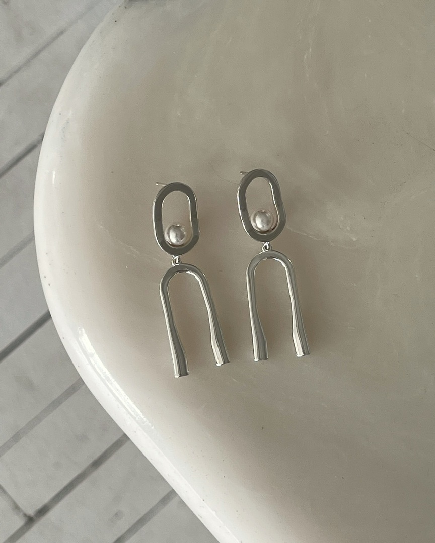 Danielle Jonas Co. tweet media