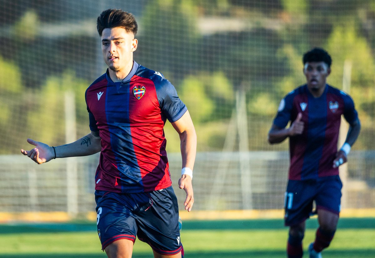 FILIAL | Jornada 13: Atlético Levante UD 2-0 Atlético Saguntino

⚽️ <a href="/carlospnrnda_/">Carlos Peñaranda</a> 
⚽️ <a href="/hugoredonn/">Hugo Redón🦅</a> 

#3RFEF