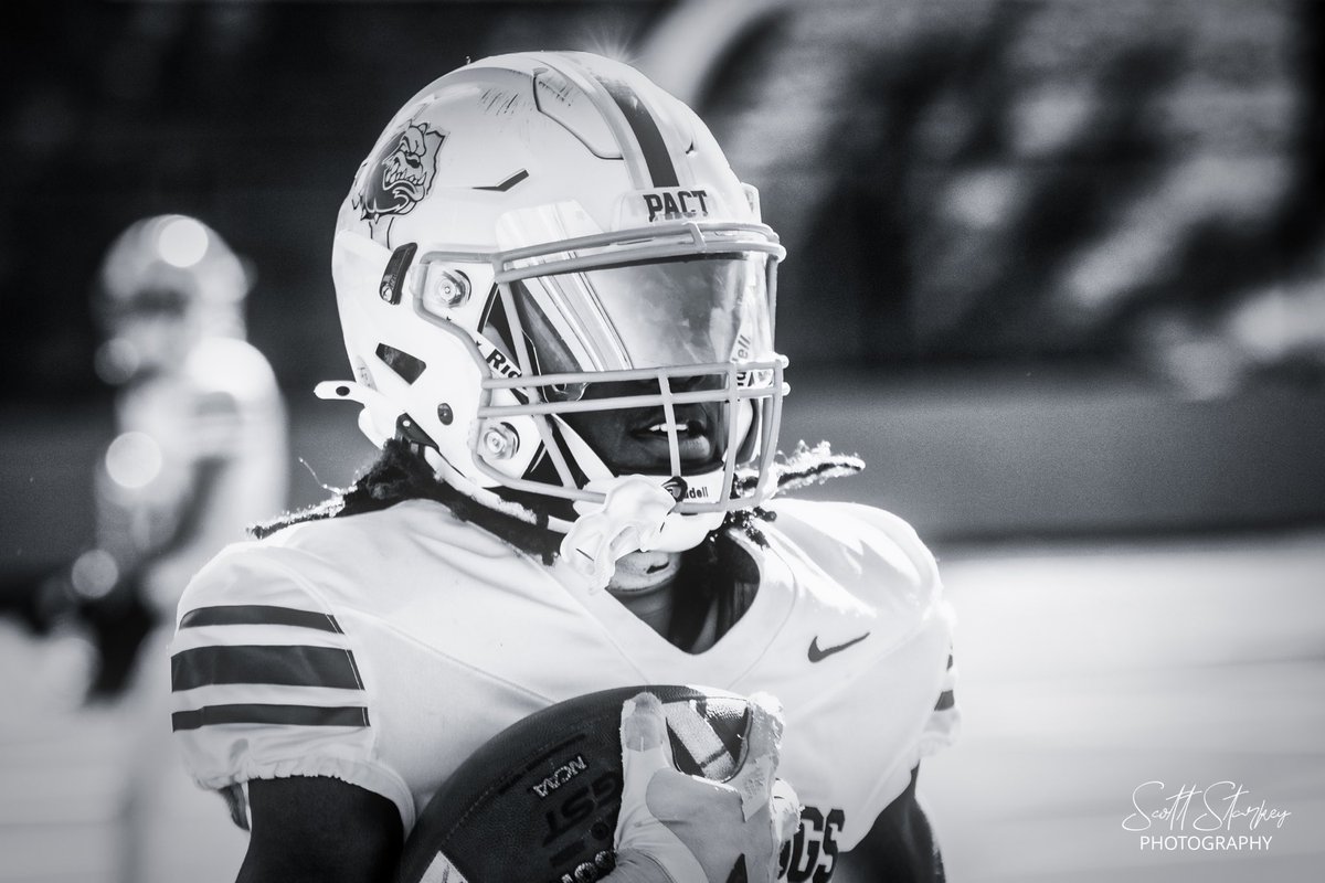 geekknot's tweet image. A beautiful day for High School football playoffs. Malakoff defeats Jefferson 31-21 to move on to round 4 next week. 

⁦@dctf⁩ #txhsfb