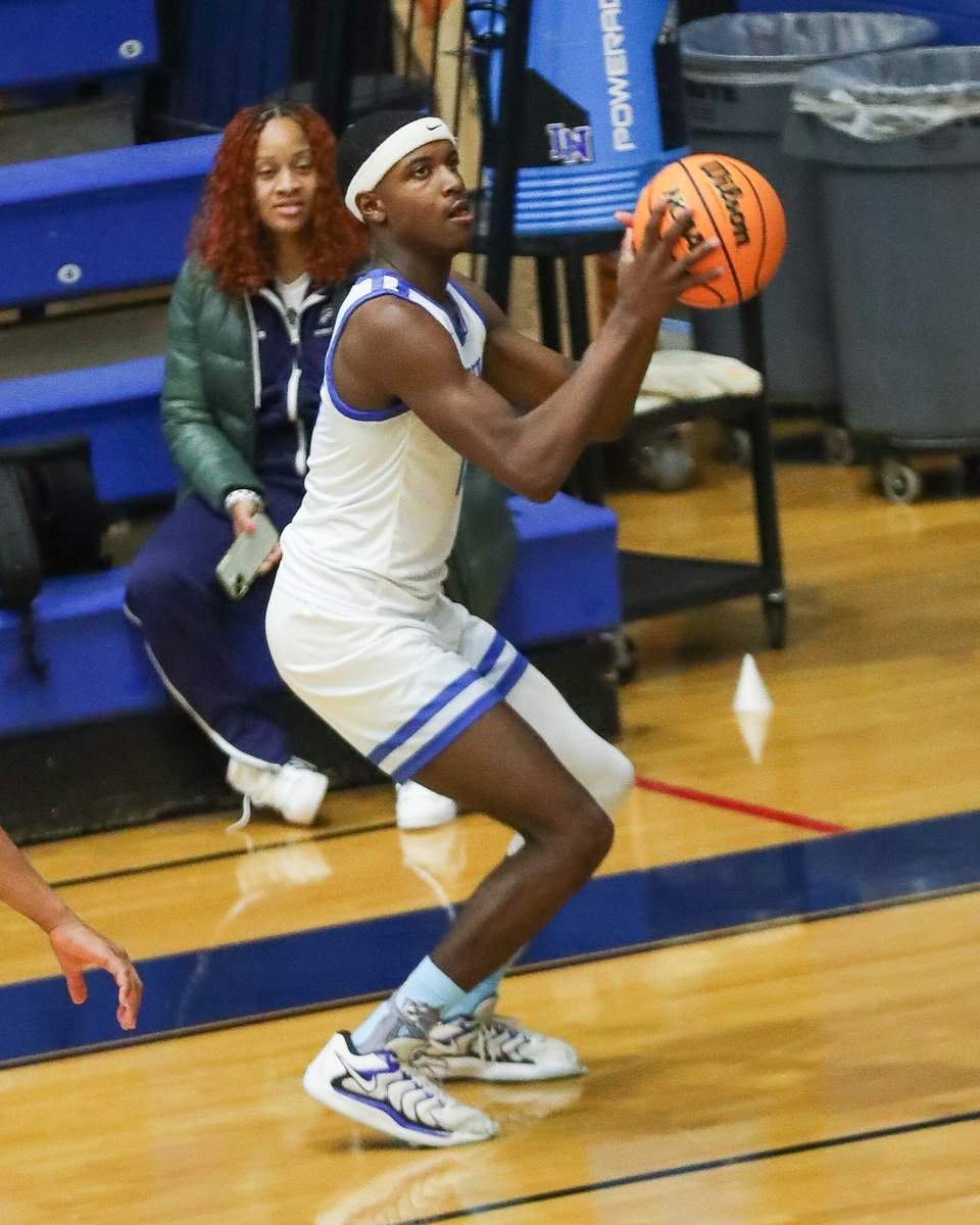 Tyler Lewis tweet media