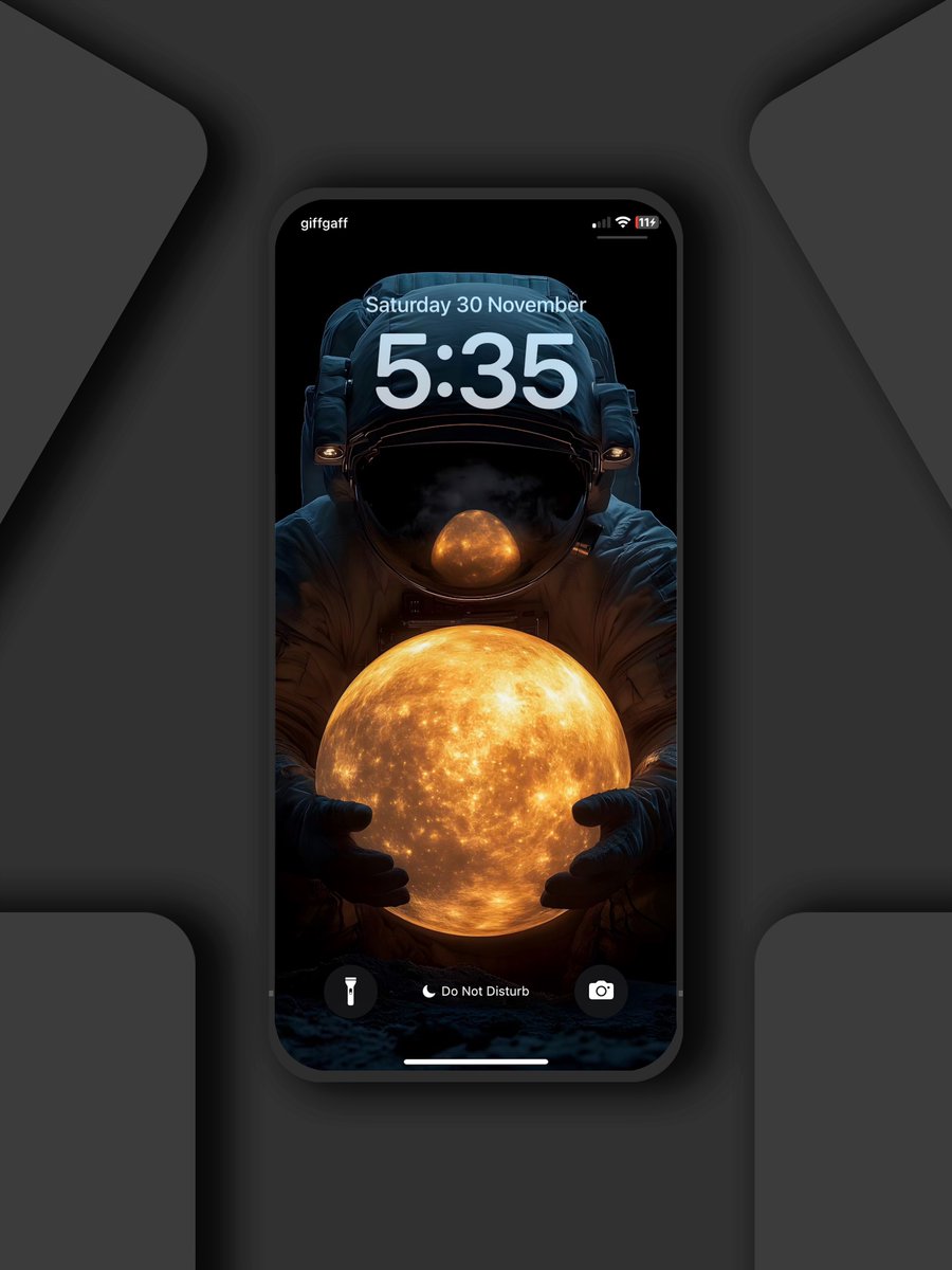 aestheticsguyy's tweet photo. New wallpaper 👨‍🚀 https://t.co/EvvYfbe7ep