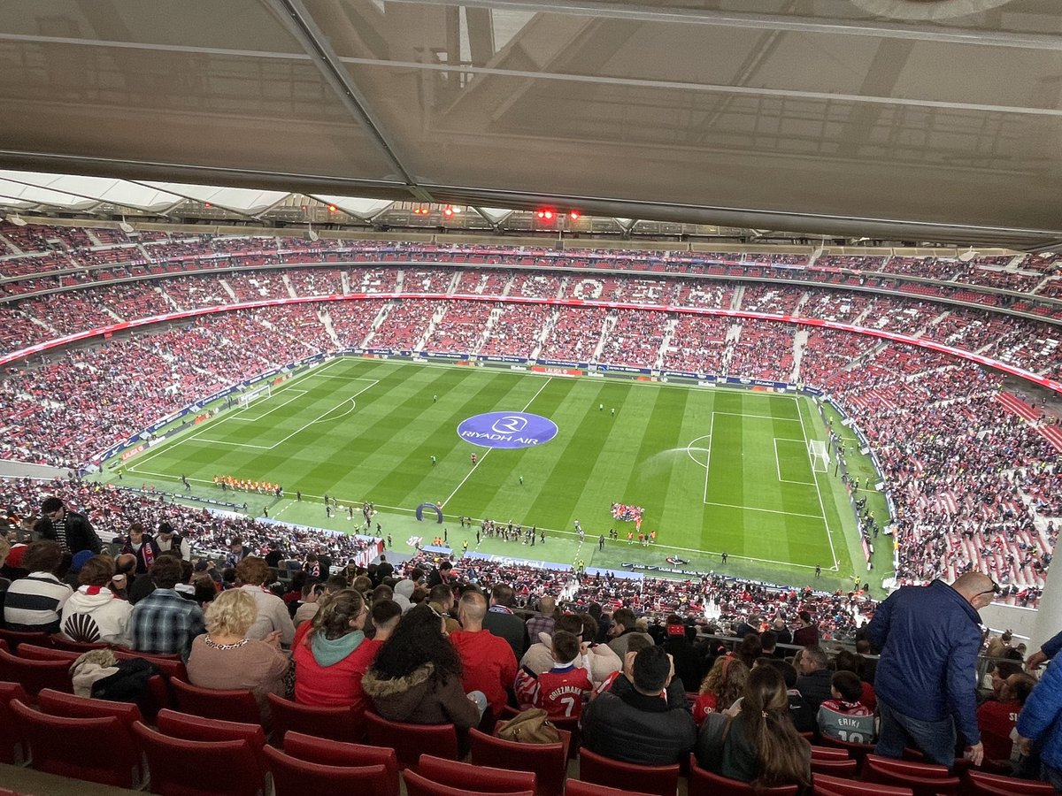 La semana pasada, muy bien acompañado en el Metropolitano apoyando al <a href="/Alaves/">Deportivo Alavés</a>…