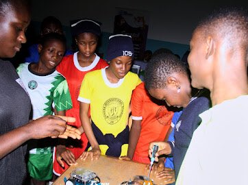 DeafTechnology🥰 Breaking barriers and amplifying Tech Innovations🥰🥰