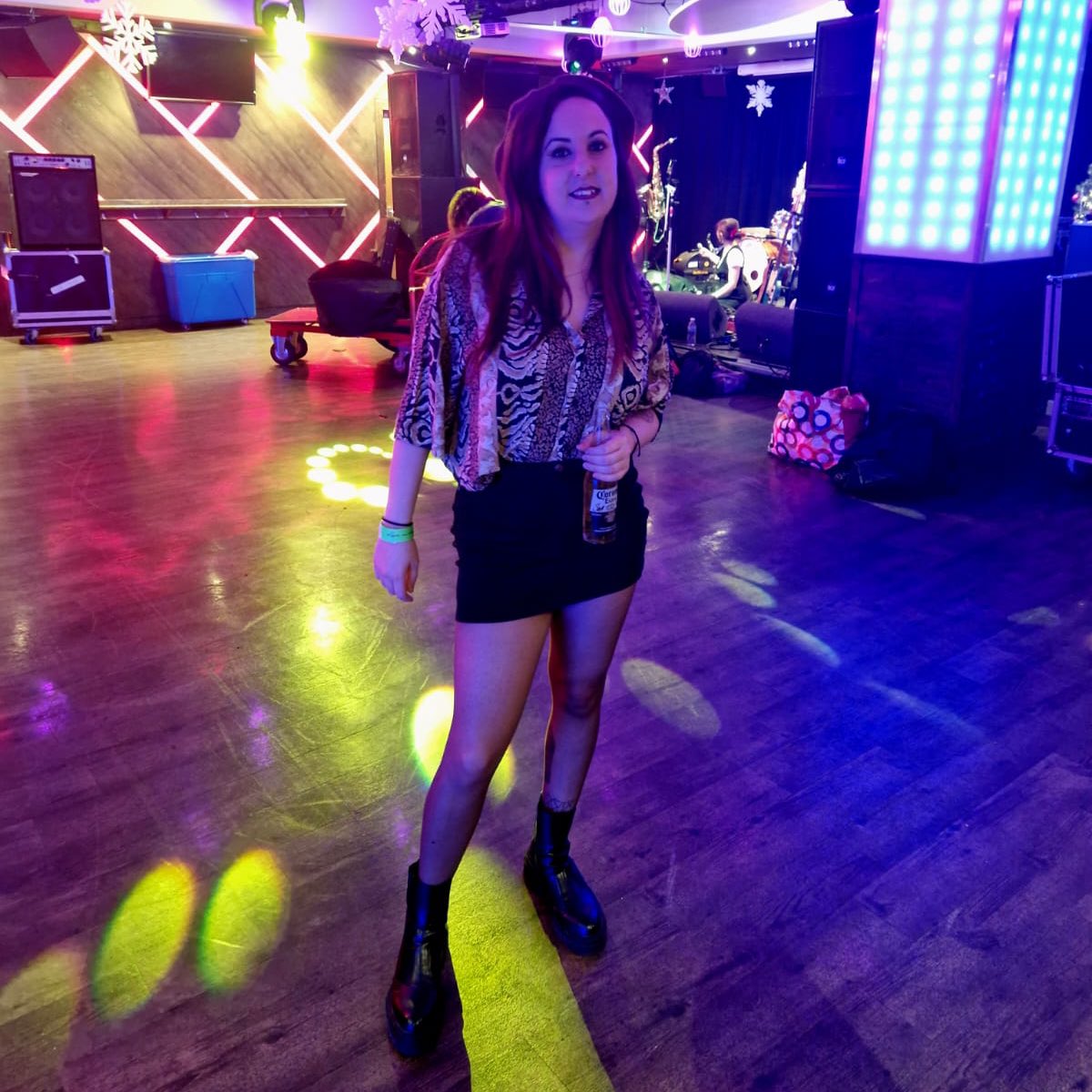 Tonight’s stage 💪🏼✨🎙️ 7:15pm 

Bring it Boro 💜

 <a href="/dilettantesongs/">Dilettante</a> <a href="/Nelunlit/">Nel Unlit</a> <a href="/teessidesu/">Teesside University Students’ Union (TUSU)</a> 

#gig #musician #middlesbroughgigs #livemusic #utb