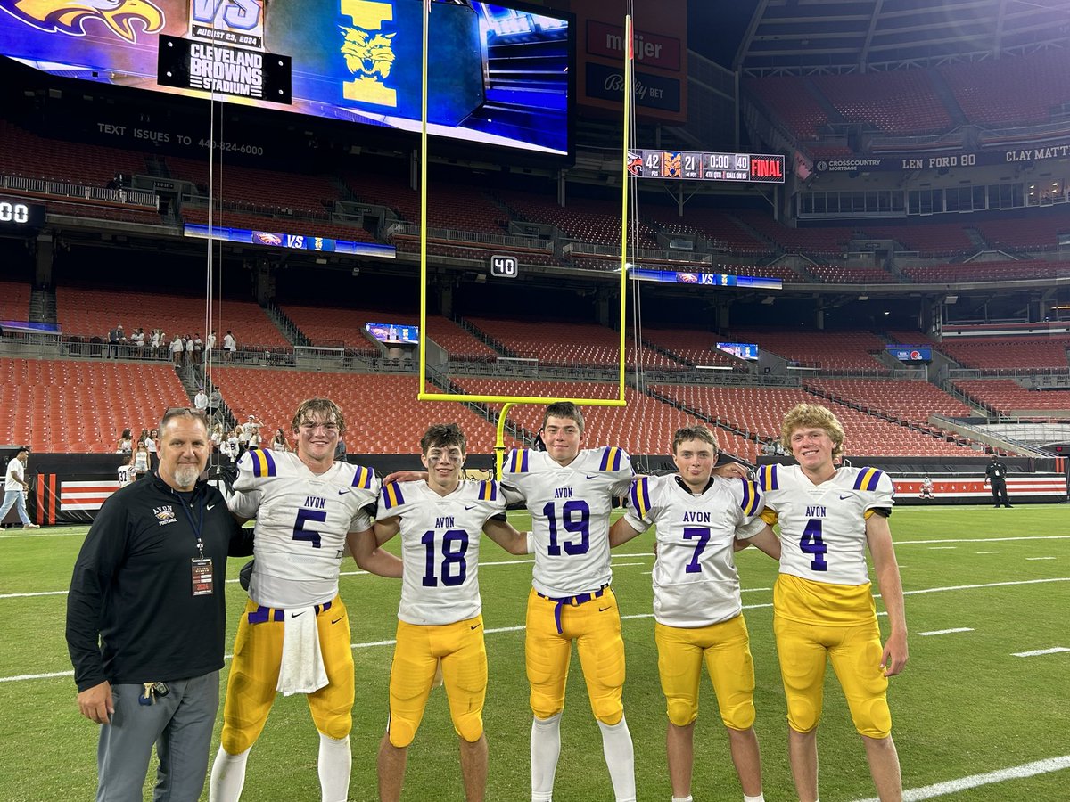 Coach Powell tweet media