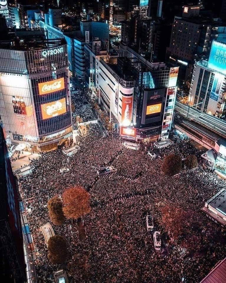 #newyear2025 #Shibuya Scramble during New Years Eve