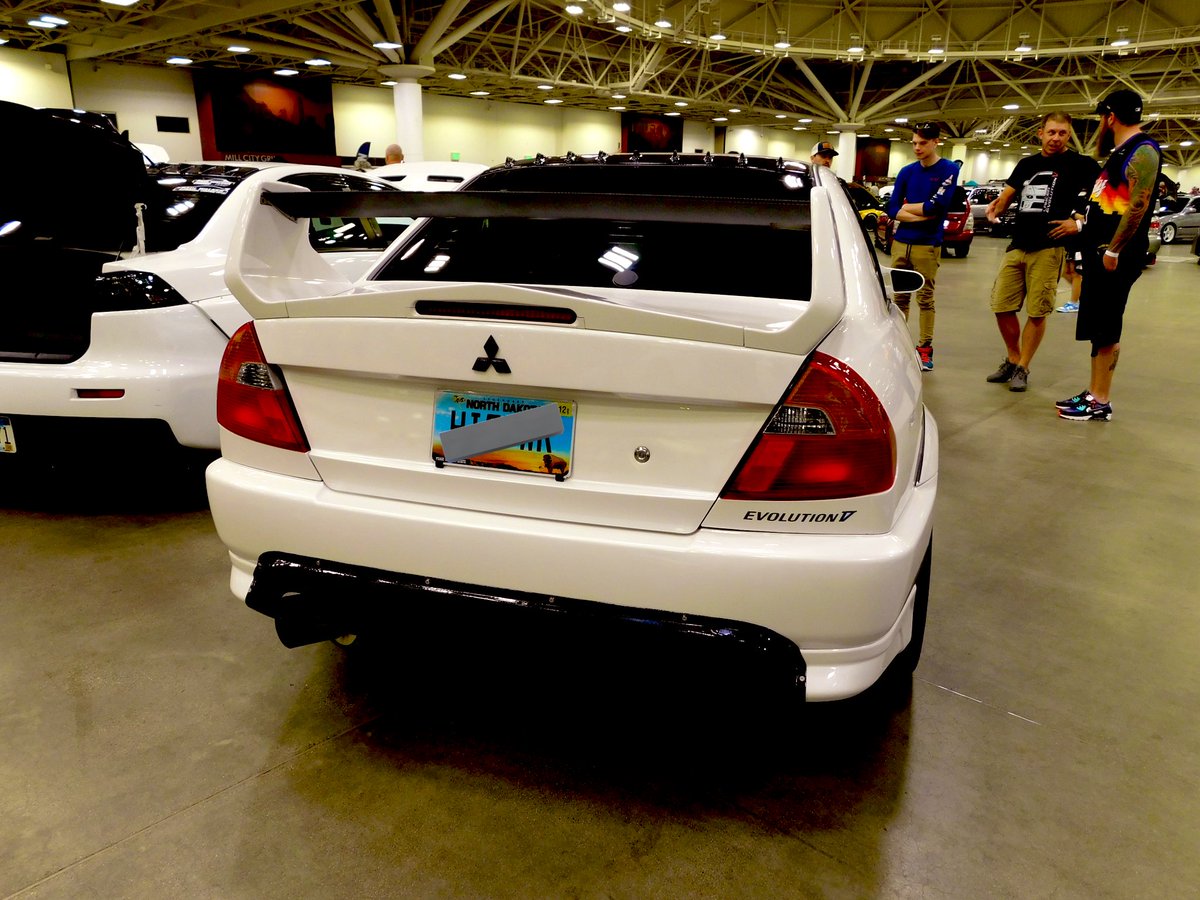 hummer_slides20's tweet image. What’s your favorite Mitsubishi Evolution? 
#CAR #Evo #MitsubishiEvolution #JDM