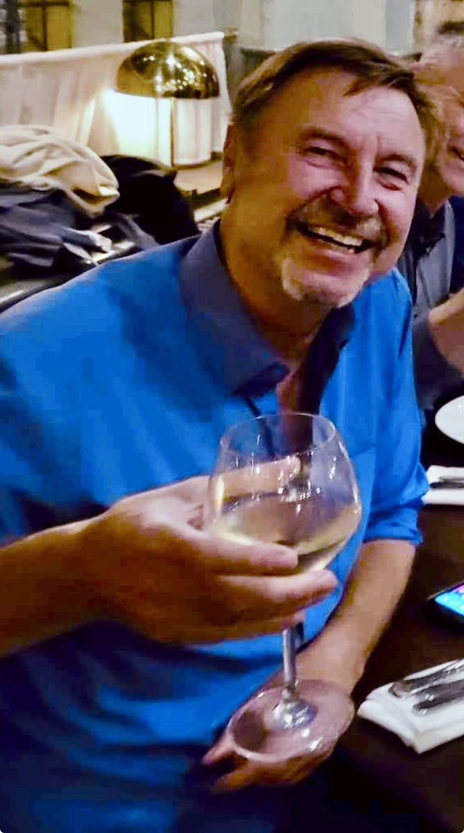 <a href="/SJCChoir/">St John's College Choir</a> <a href="/BBCRadio3/">BBC Radio 3</a> <a href="/stjohnscam/">St John's College, Cambridge</a> Looking forward to my friend <a href="/RussellPascoe2/">Russell Pascoe</a> commissioned carol amongst so many others. A highlight. And it’s on <a href="/BBCSounds/">BBC Sounds</a> if you can’t tune in live 🎄🎶🎄