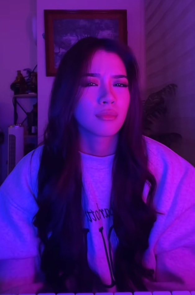 aiahx_'s tweet photo. sniper                                      wifey
sniper                                      wifey
sniper                                      wifey
sniper                                      wifey https://t.co/tg6YKHXKDx