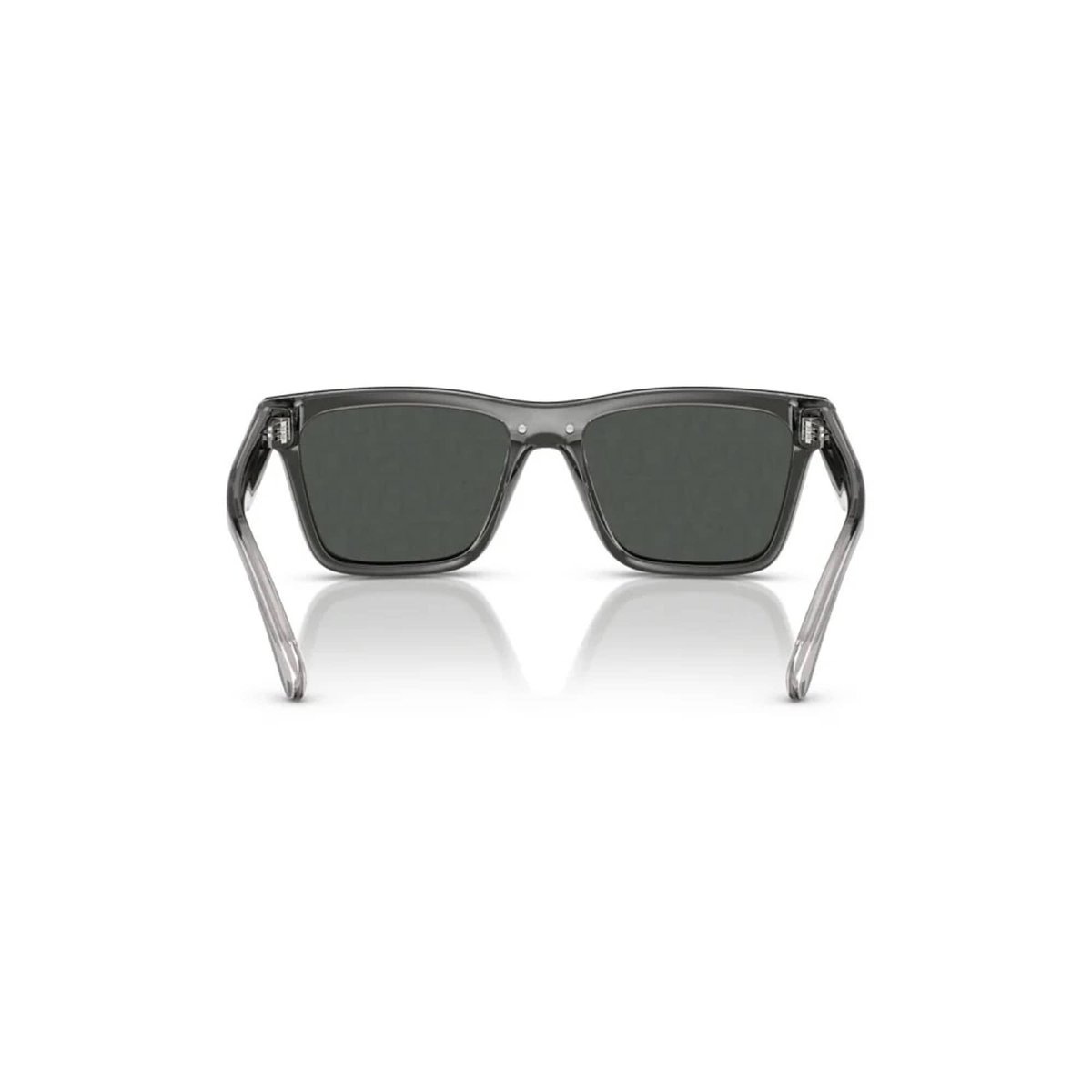 zakioptical's tweet photo. الاطلالة المتألقة في طريقها إليك لتقتنيها.. 😎

ارتدي #نظارة_فرزاتشي واستمتعي بشتاء حالم 

#زكي_للبصريات https://t.co/eaJqnzNZzB