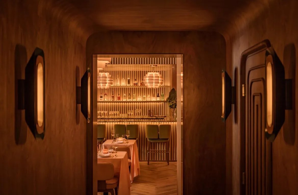 luusssso's tweet photo. Loving the warm glow and intimate design of MUSE restaurant in Southern California https://t.co/53ViI9BZAw