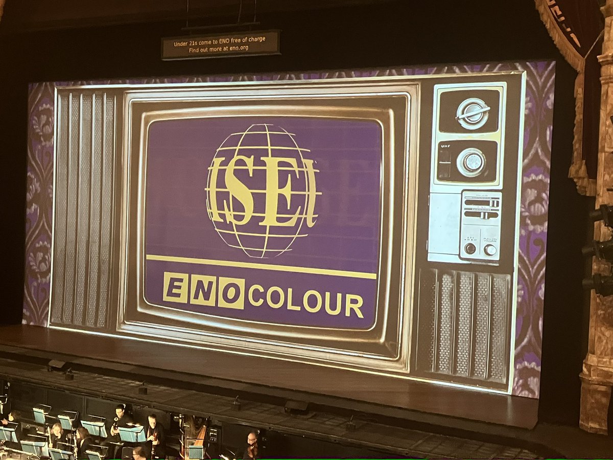 LowerSlipsGirl's tweet image. After an afternoon @rbo_org - time for something more cheerful @E_N_O (thanks for the lovely upgrade as well)