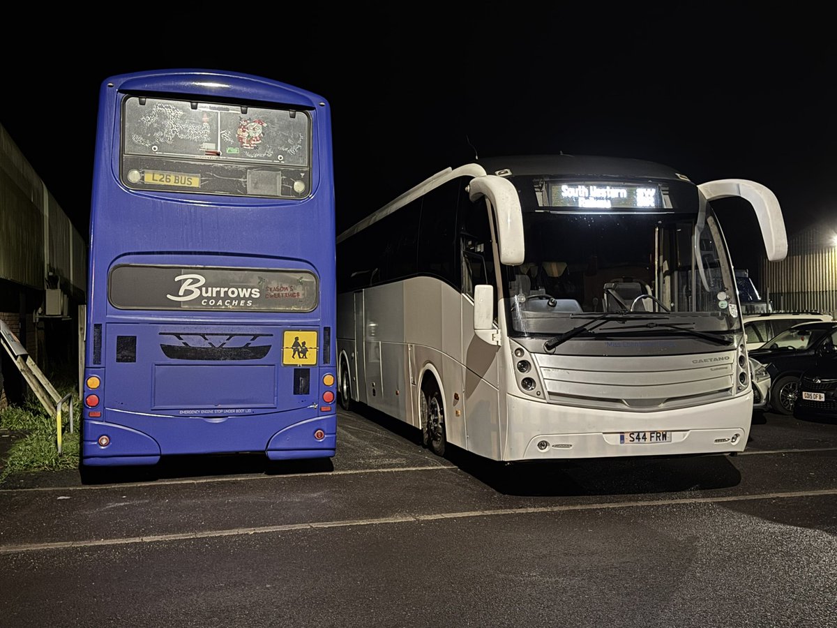 A therapist once said I’m a complex soul. Work drags me down but work is my life. 

So what do I do to calm myself down when I’m on a bit of a wild one? Go occupy myself over the yard and wash some buses! 🤦‍♀️

Home and early night I think :(