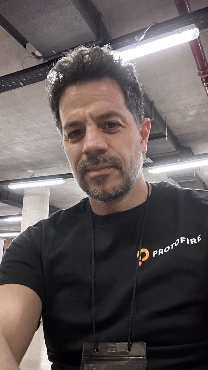 Diego_Torres_'s tweet image. @protofire’s talk: Building #Cardano Infrastructure, is about to start at the #CardanoTechWeek 🚀