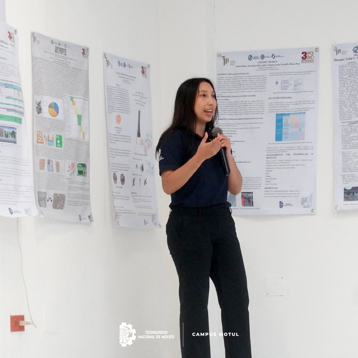 🎉 Talento destacado en el Concurso de Proyectos en Póster 🎉

En el 3er Foro Estudiantil de Ingeniería, 13 equipos  presentaron innovadores proyectos. 🚀

🏆 Ganadores:
1️⃣ "Celda de Combustible Microbiana" - Ek Pech y Cervantes.
2️⃣ "Monitoreo para Colmenas GPS" - Mugarte.
👏