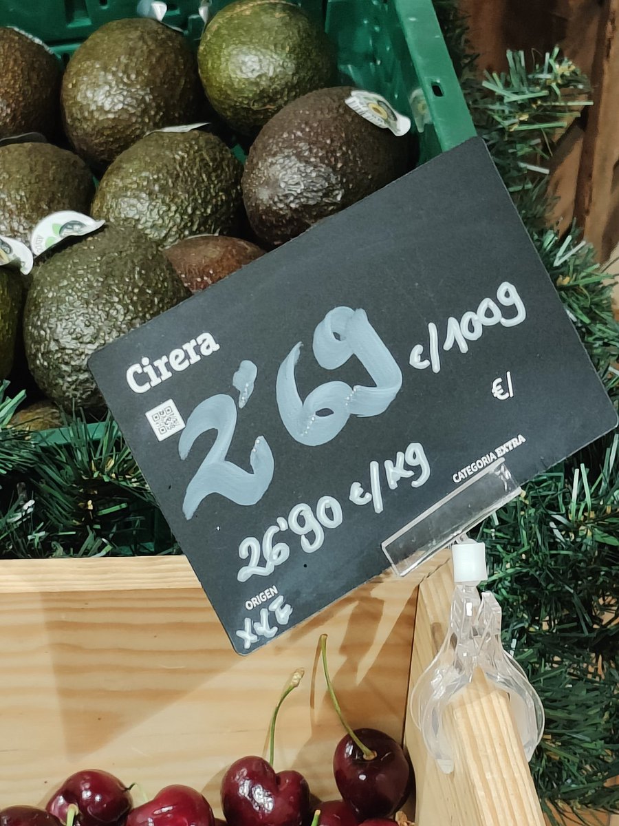 Núria 🙈🙉🙊 tweet media