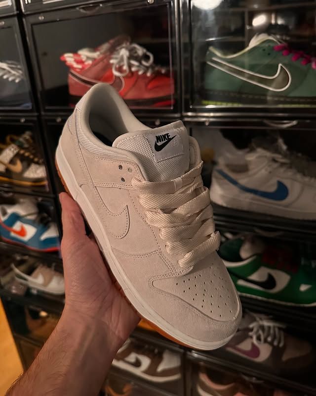 JustFreshKicks's tweet photo. Upcoming Nike SB Dunks for 2025 😮‍💨🔥

https://t.co/MkxetM3DBa https://t.co/P4fGoCqVBS