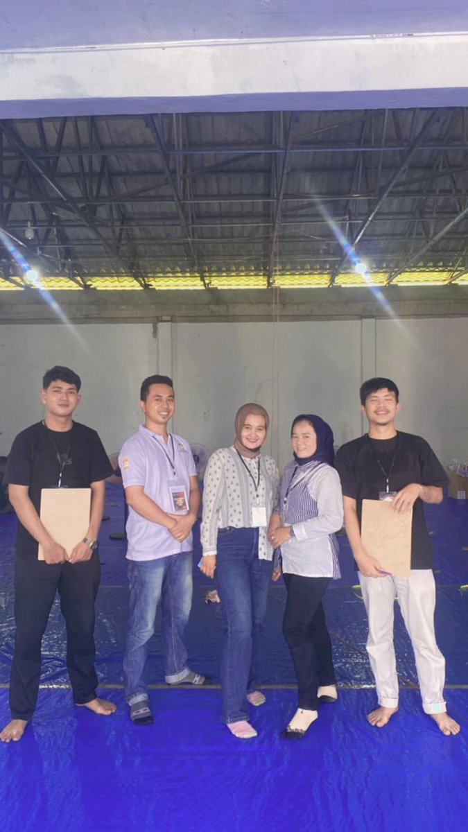 Telah berlalu. Dan semakin jaub