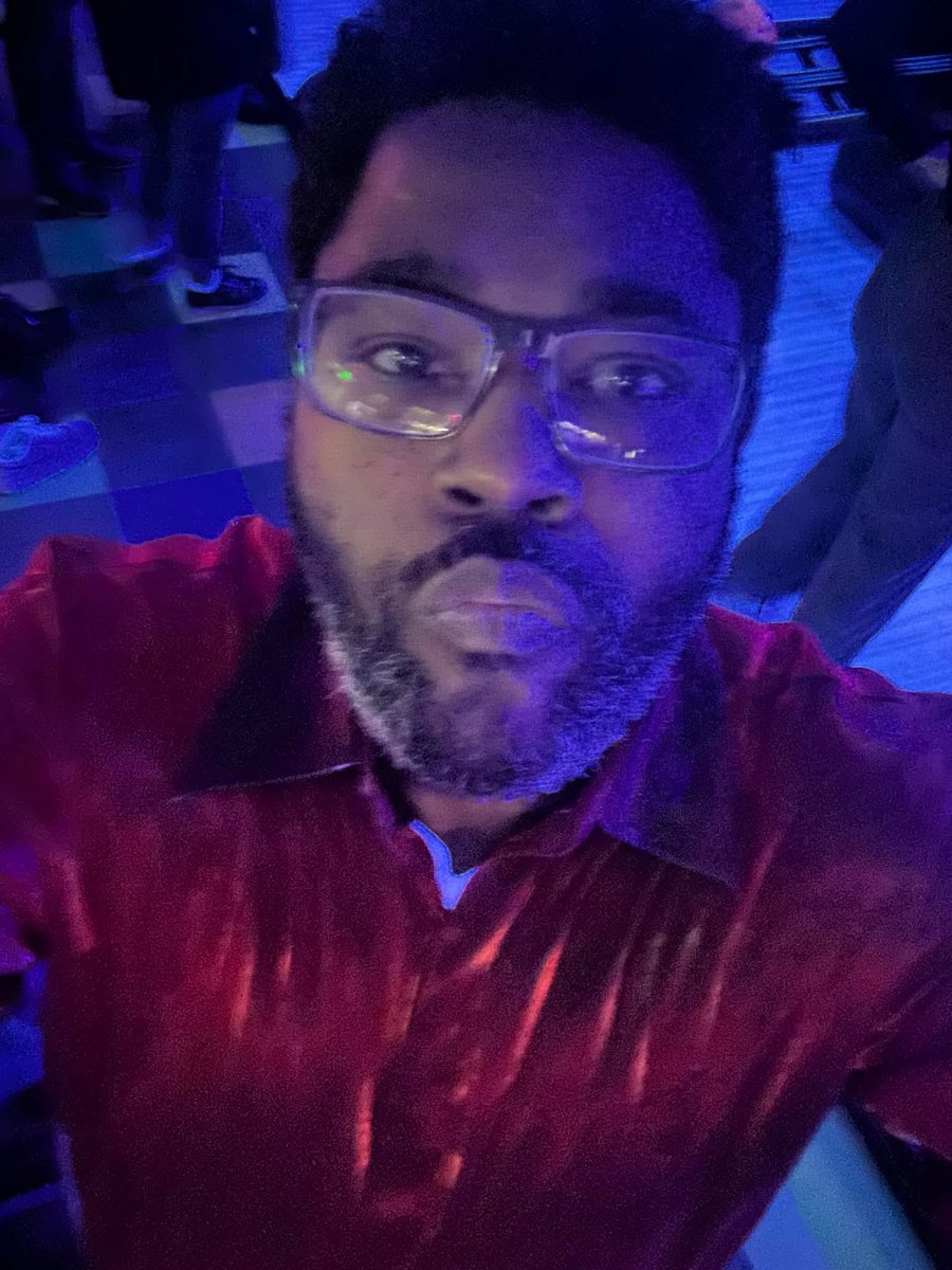 I just turn 41 old and still a blessing to see another year plus still standing because nobody can’t put a good man down smile