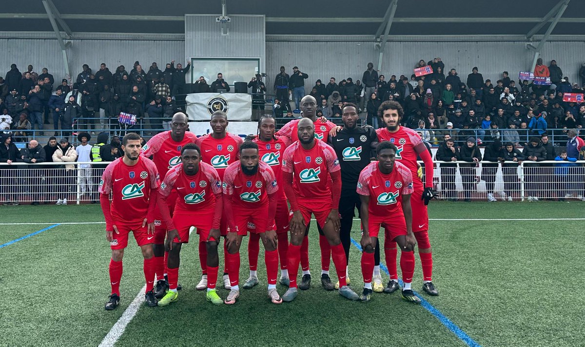 FC93officiel's tweet image. ✨ Exploit incroyable ! ✨ 

Le FC93 élimine le @RedStarFC (Ligue 2) en @coupedefrance ! 

Score final : 2-2, victoire aux tirs au but 🎯⚽. Une performance héroïque qui marque l’histoire du club 👏🔥 

#FC93 #CoupeDeFrance #Exploit @District93foot @LPIFF75