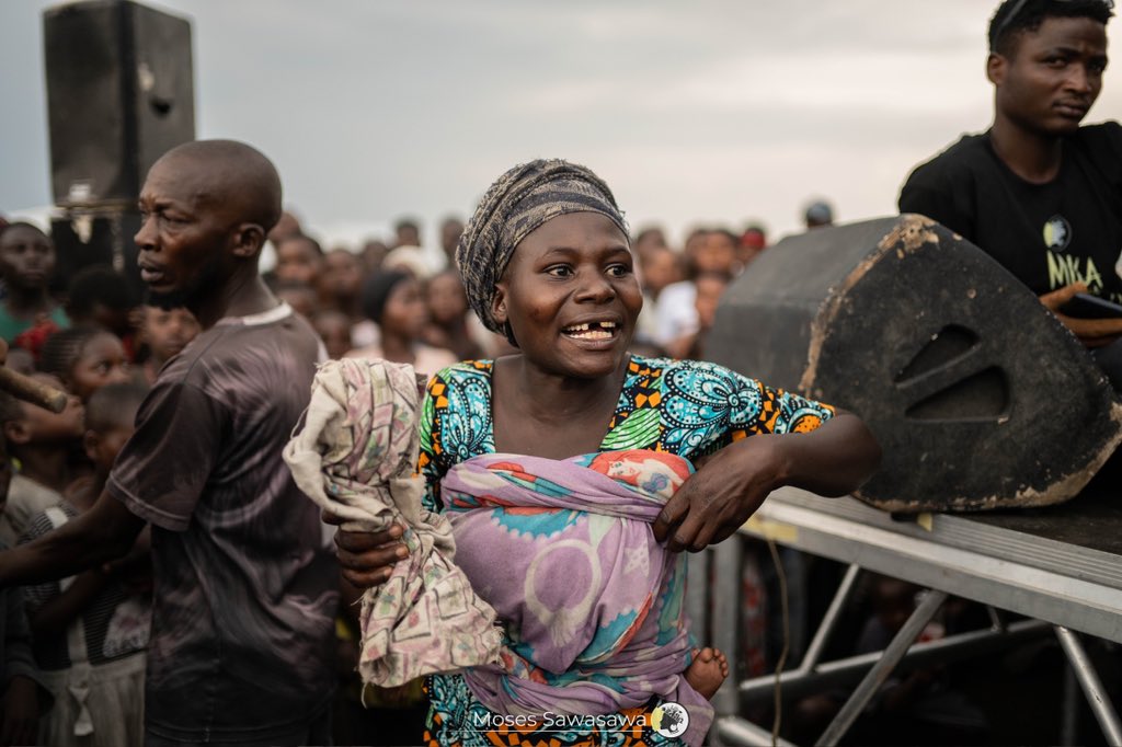 Musika na kipaji (@musikanakipaji) on Twitter photo Premier jour du festival , une ambiance unique, des talents féminins à couper le souffle, et des sourires sur les visages de nos frères et sœurs déplacés. 🥰🔥
Ne manquez pas la deuxième journée demain !
💵 Entrée : 2 $ seulement.
#MusikaNaKipaji
📸 <a href="/moses_sawasawa/">Moses Sawasawa</a> Premier jour du festival , une ambiance unique, des talents féminins à couper le souffle, et des sourires sur les visages de nos frères et sœurs déplacés. 🥰🔥
Ne manquez pas la deuxième journée demain !
💵 Entrée : 2 $ seulement.
#MusikaNaKipaji
📸 <a href="/moses_sawasawa/">Moses Sawasawa</a>