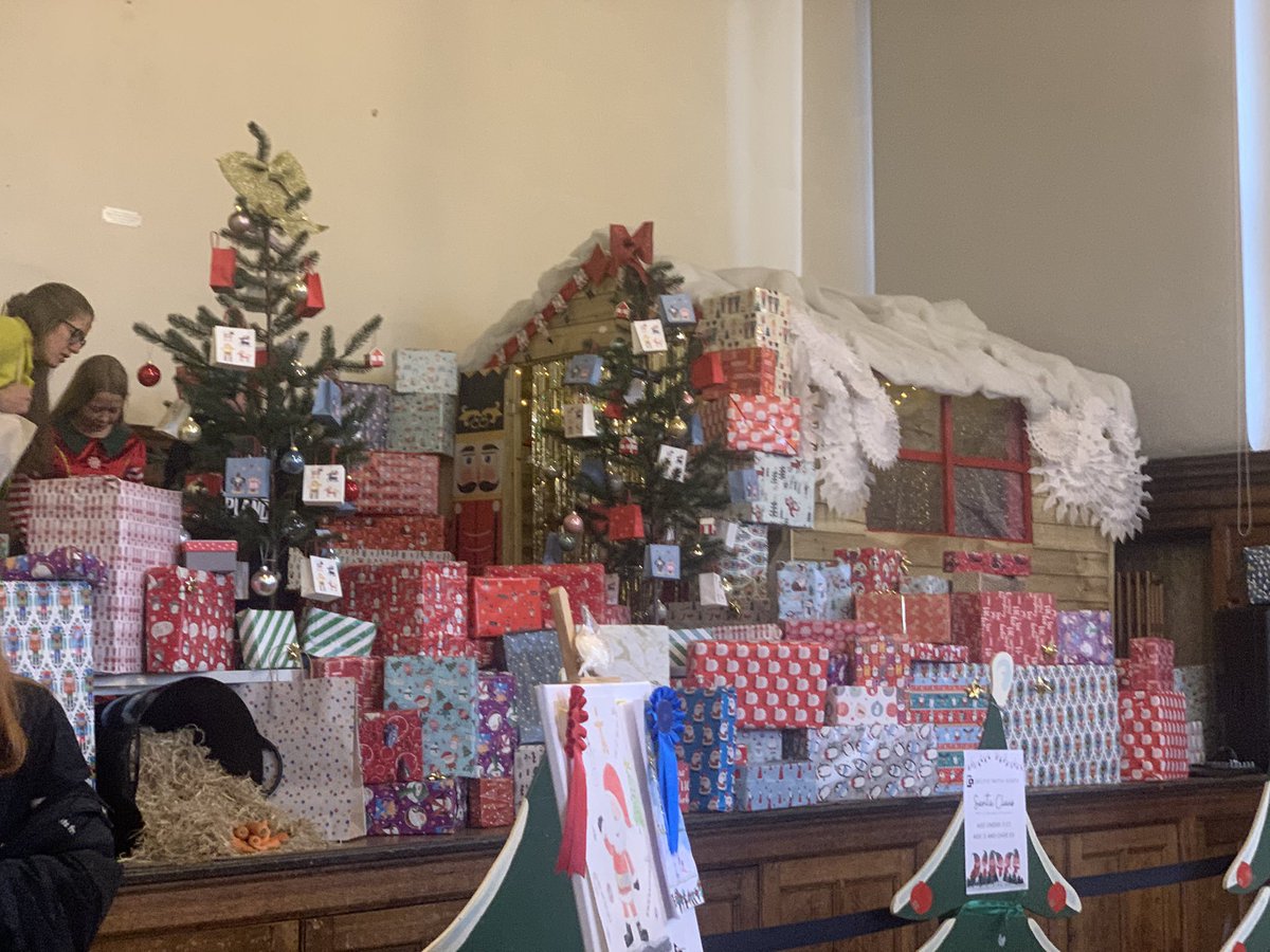 A huge THANK YOU to everyone who made our Michaelmas Fair a success! 🎉

From visitors &amp; stallholders to students, staff, trustees, volunteers, &amp; parents – your hard work &amp; passion brought it all together.

We’re so grateful for our amazing HCA community! 💛 #MichaelmasFair #HCA