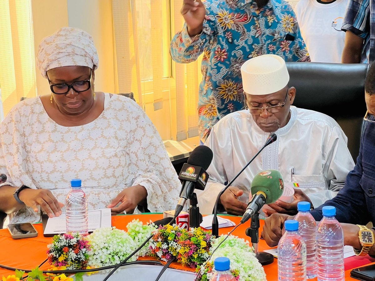 OrangeMoneyMl's tweet photo. Nouveau partenariat Orange Money Mali x Kafo Jiginew
🎉Désormais, transférez facilement votre argent entre votre compte Orange Money et votre compte Kafo Jiginew, en toute simplicité !
 👉 Profitez de ce service dès maintenant pour plus de flexibilité dans vos transactions. https://t.co/goEDRrlDGc