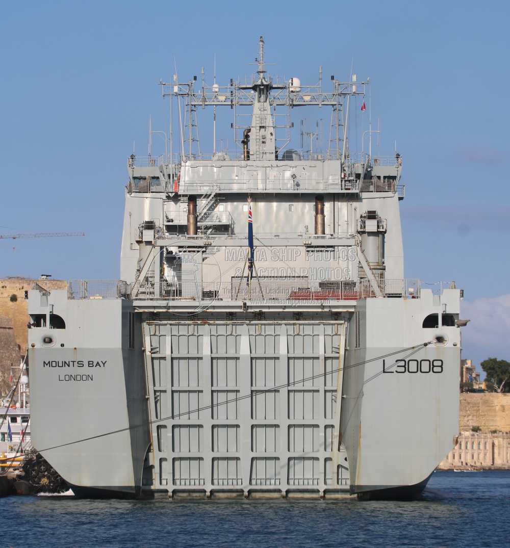 Shipguru's tweet photo. #RoyalFleetAuxiliary #BayClass #DockLandingShip #RFA_MOUNTS_BAY L3008 #berthed at #grandharbourmalta - 28.11.2024 - https://t.co/nfgboxc3g3 - NO PHOTOS can be used or manipulated without our permission @RFAMountsBay @worldshipsoc @WarshipsIFR @warshipworld @WarshipPorn https://t.co/KcYtqIAwIc