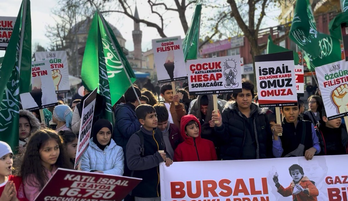 Bursalı Çocuklardan Gazze'ye Direnişe Bin Selam!

"Tevhid Çocuk Dergisi" ve "Bizim Dünyamız Kanalı" düzenlediği yürüyüş ile Filistin'de yaşanan bu zulme sessiz kalınmaması gerektiğini tekbirlerle duyurdu.

📍 Bursa